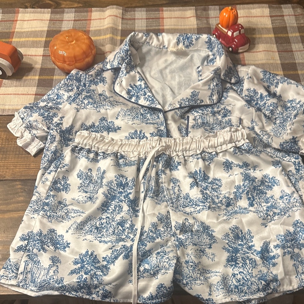 Peach Love California Blue and White Pajama Set